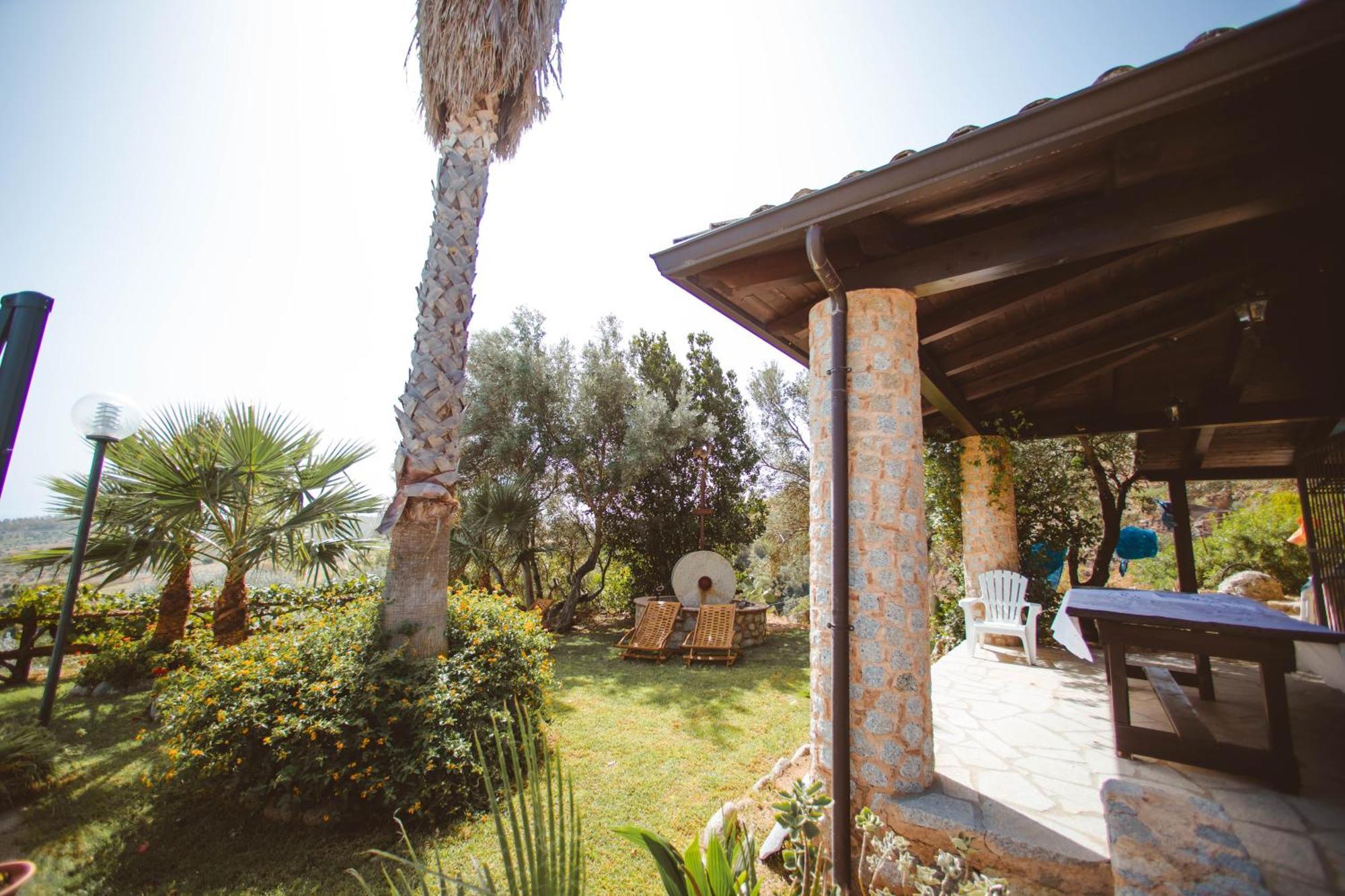 Villa Romeo - Accommodation, Olive Grove&Private Pool Santa Caterina Dello Ionio Marina Esterno foto