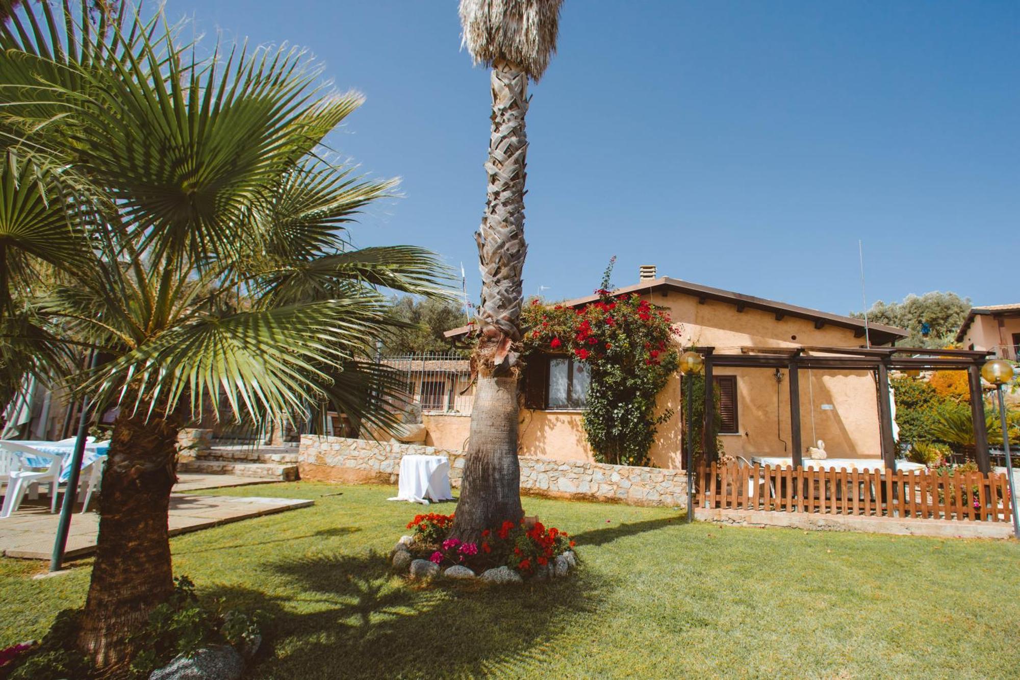 Villa Romeo - Accommodation, Olive Grove&Private Pool Santa Caterina Dello Ionio Marina Esterno foto